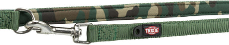 Grüne Hundeleine mit Metallkarabiner und Tarnmuster, Marke "TRIXIE" deutlich sichtbar.