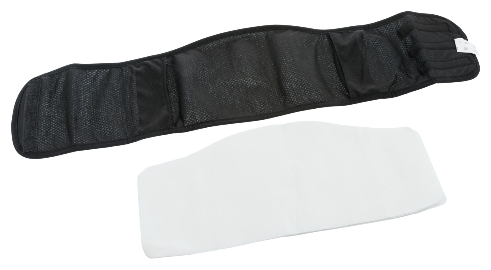 Ein schwarzer Gürtel mit einem weißen Einsatz liegt auf einer weißen Oberfläche.