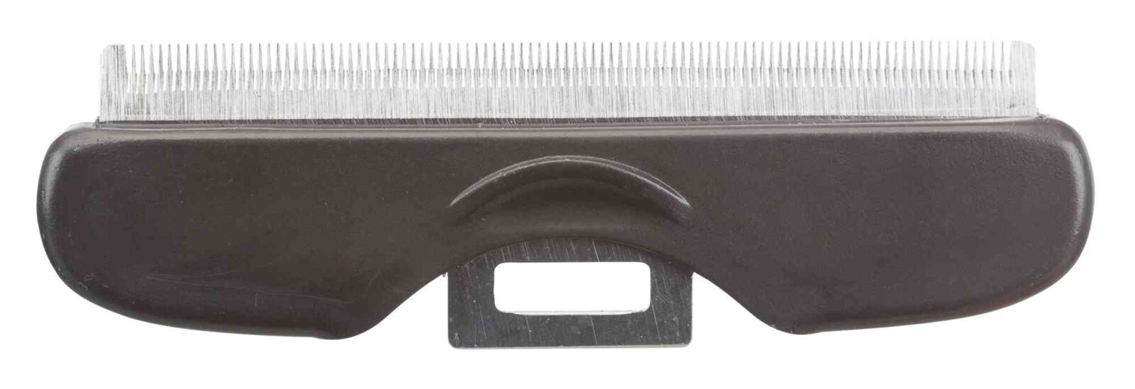 Schwarze Kunststoffbürste mit metallischen Borsten in horizontaler Ausrichtung, Nahaufnahme.