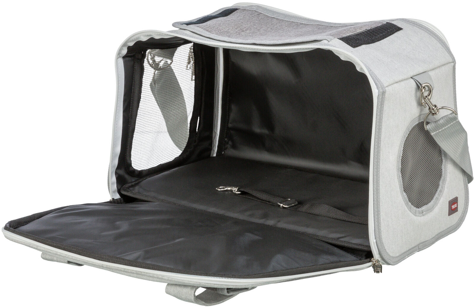 Graue Transporttasche mit offenem Reißverschluss und Netzfenstern an der Seite, Innenraum schwarz.