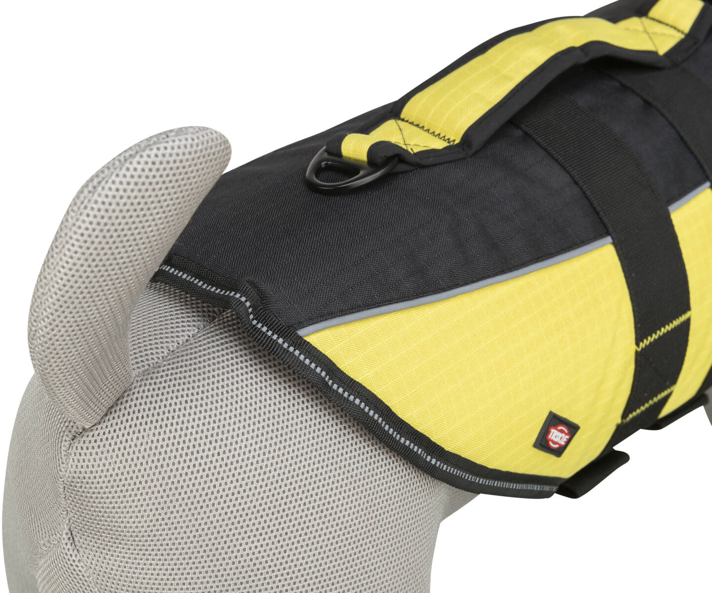 Gelber und schwarzer Hundemantel mit Tragegriff auf einem grauen Hundemodell.