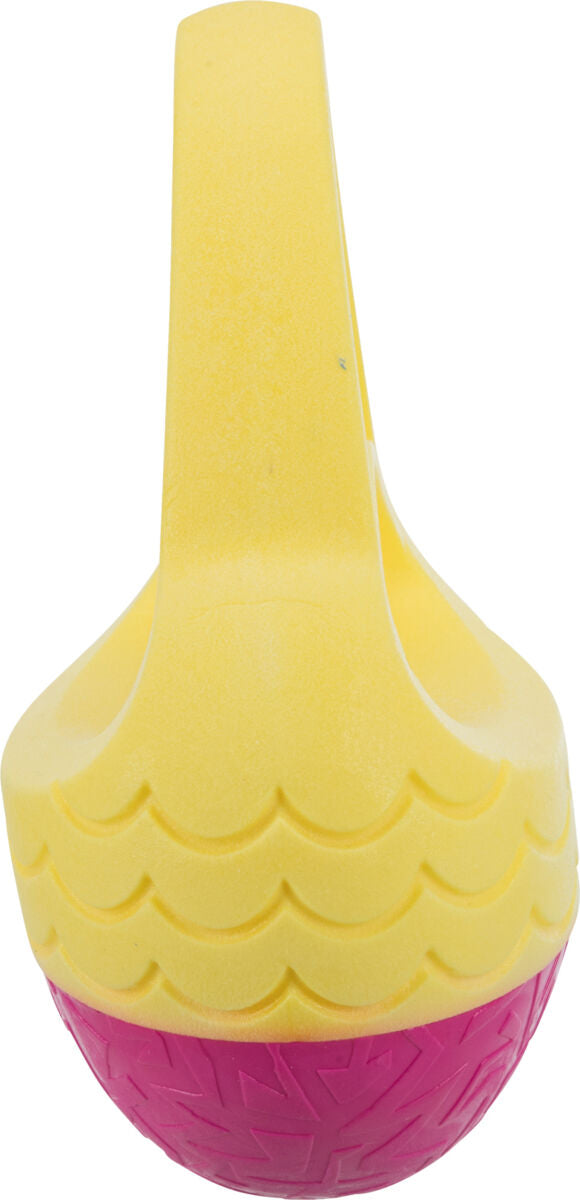 Gelbes und pinkes Spielzeug mit strukturierten Oberflächen und einem Griff an der Oberseite.