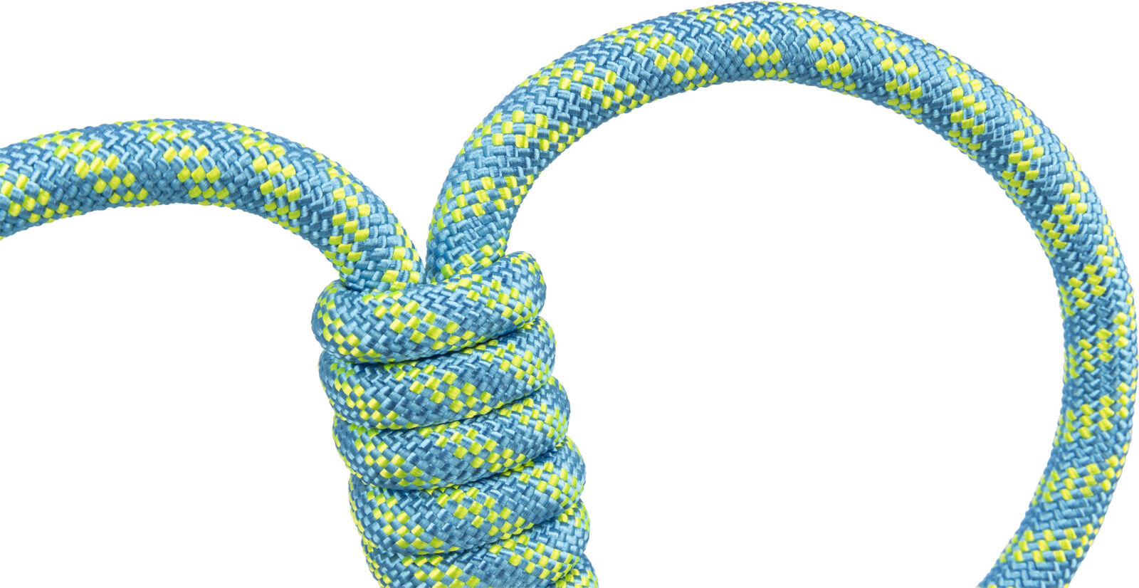 Ein blau-gelb geflochtenes Seil mit einem detaillierten Knoten, Nahaufnahme auf weißem Hintergrund.