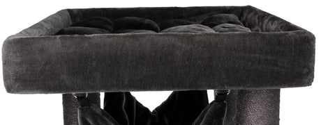 Graue, weiche Plattform mit quadratischer Form und Polsterung, darunter sind dunkle, vertikale Textil-Elemente sichtbar.