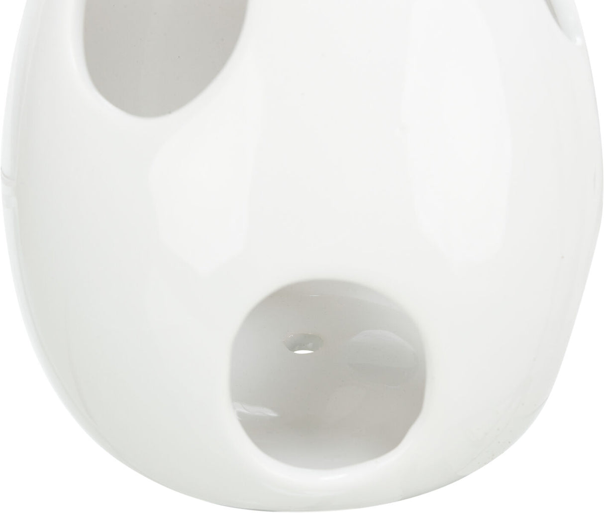 Weiße, glänzende, eiförmige Keramikstruktur mit mehreren runden Öffnungen.