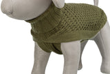 Grauer Hundemantel aus gestricktem Material in Olivgrün auf einem Hundemodell.