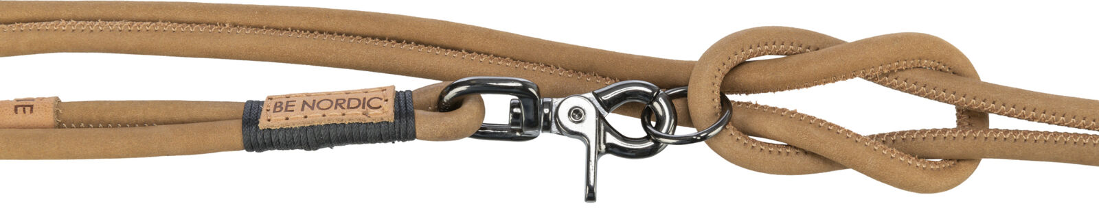 Braune Hundeleine mit schwarzem Metallschnappverschluss und "BE NORDIC"-Label auf schwarzer Umwicklung.